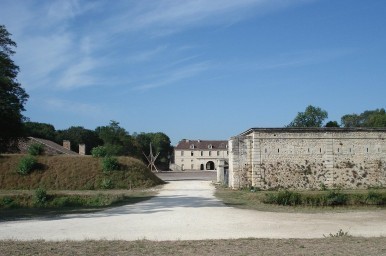 Vue du corps de garde à la mer © Médiéval AFDP