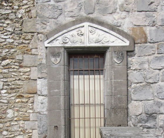 Porte d'une tour d'angle © Médiéval AFDP